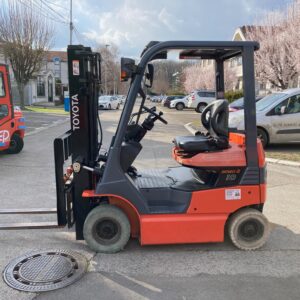 TOYOTA 7FB10